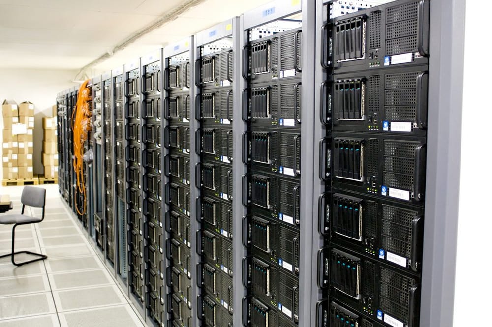 what is a bare metal server and should you use it?